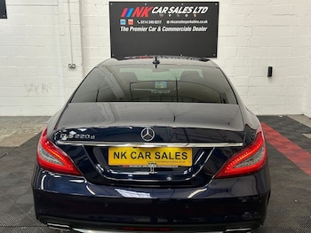 Used Mercedes-Benz CLS 2017 for sale - 77600225: Photo
