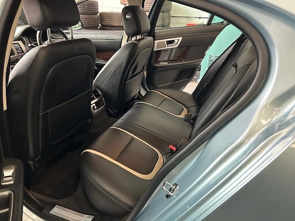 Used Jaguar XF 2012 for sale - 68884798: Photo 33
