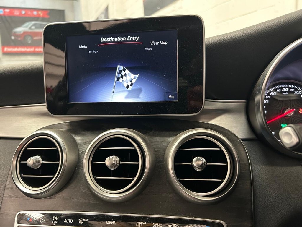 Used Mercedes-Benz C Class 2016 for sale - 76410375: Photo 9