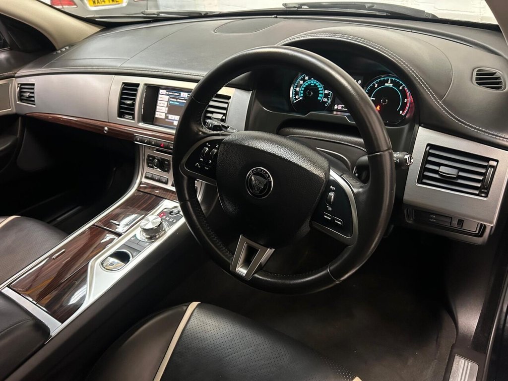 Used Jaguar XF 2015 for sale - 77421726: Photo 16