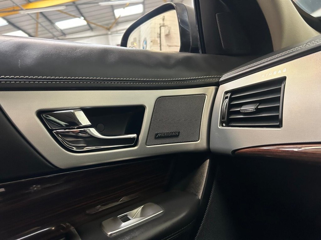 Used Jaguar XF 2015 for sale - 77421726: Photo 17