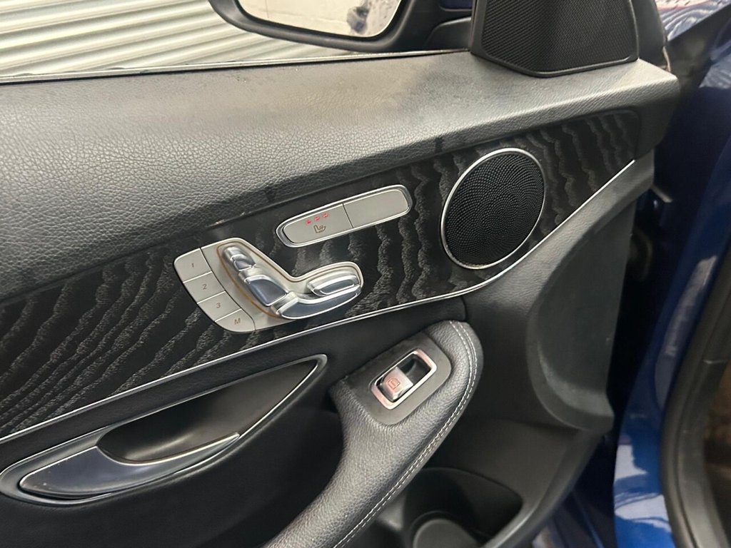 Used Mercedes-Benz C Class 2017 for sale - 77525902: Photo 4