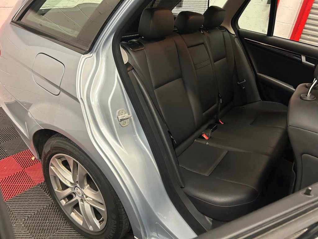Used Mercedes-Benz C Class 2012 for sale - 76291583: Photo 11