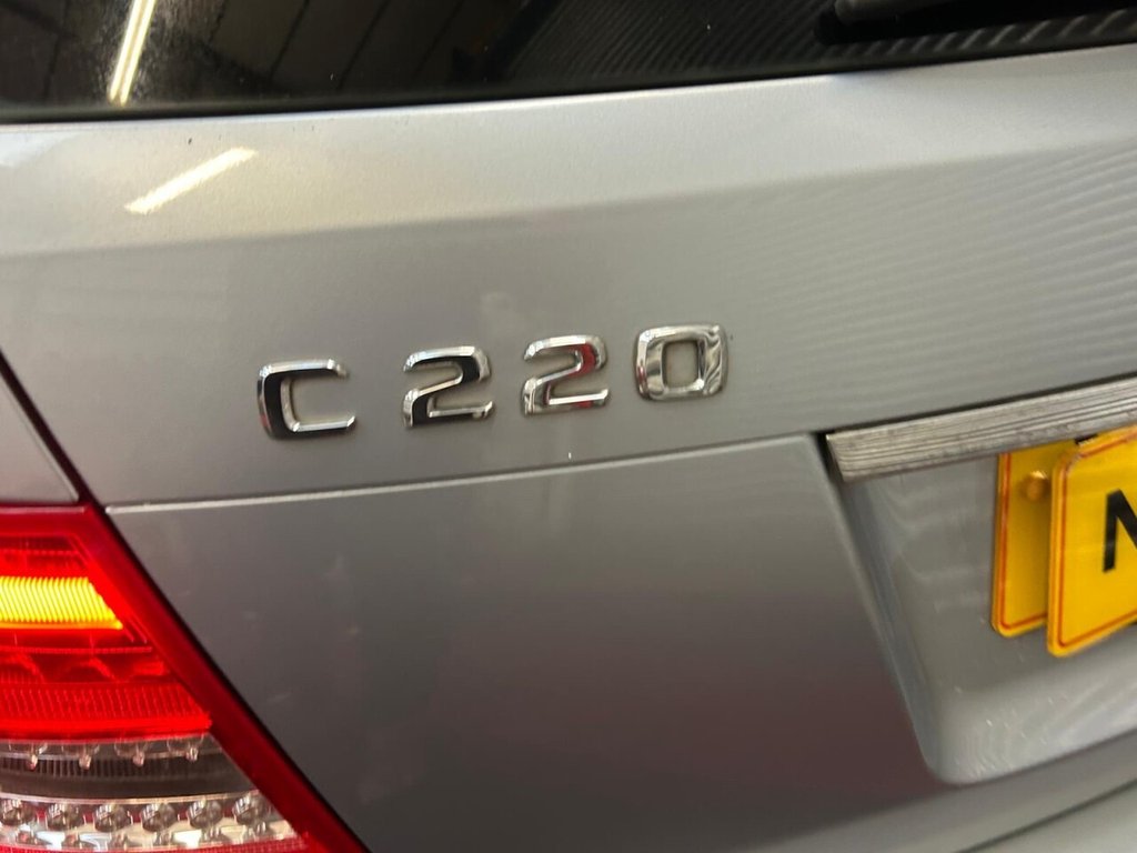 Used Mercedes-Benz C Class 2012 for sale - 76291583: Photo 37