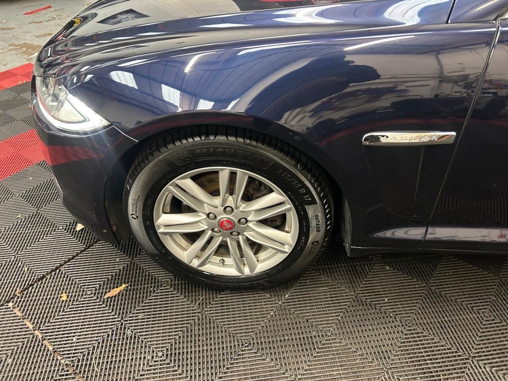 Used Jaguar XF 2014 for sale - 76665782: Photo 11