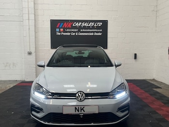 Used Volkswagen Golf 2018 for sale - 78557136: Photo