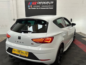 Used SEAT Leon 2018 for sale - 77680705: Photo