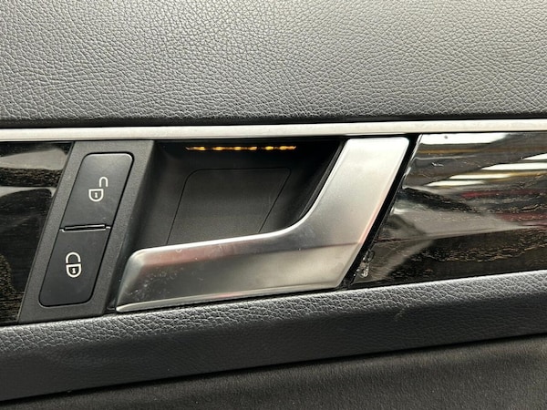 Used Mercedes-Benz E-Class 2014 for sale - 73720019: Photo 11