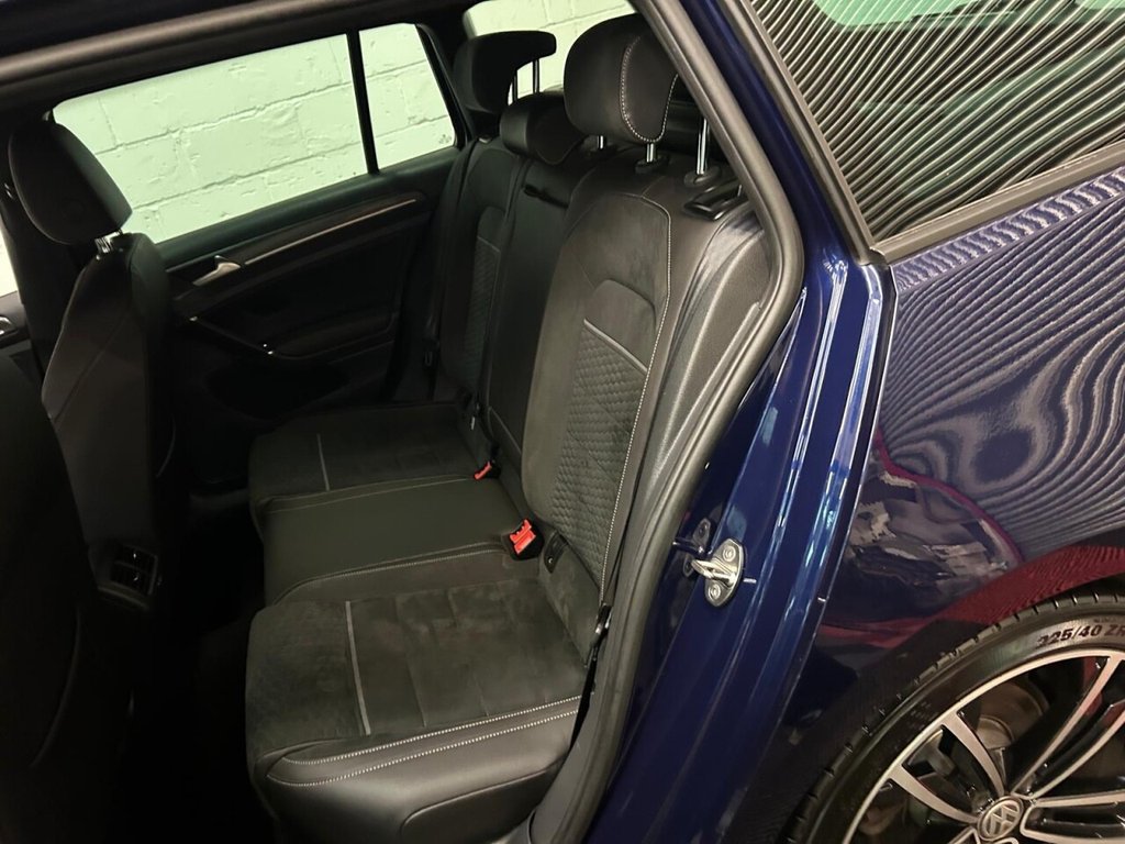 Used Volkswagen Golf 2018 for sale - 76590725: Photo 15