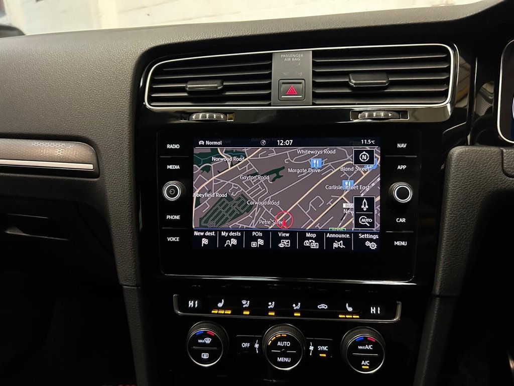 Used Volkswagen Golf 2018 for sale - 76590725: Photo 16