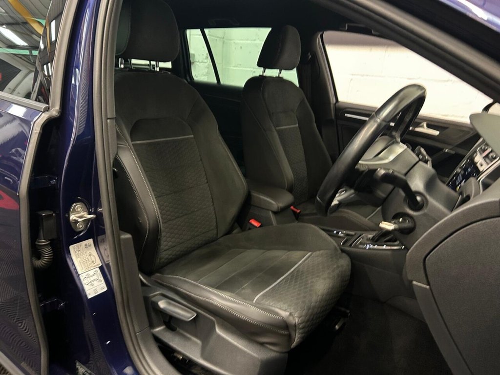 Used Volkswagen Golf 2018 for sale - 76590725: Photo 20