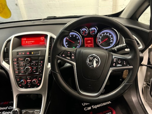 Used Vauxhall Astra GTC 2013 for sale - 76018877: Photo 10