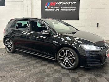Volkswagen - Golf