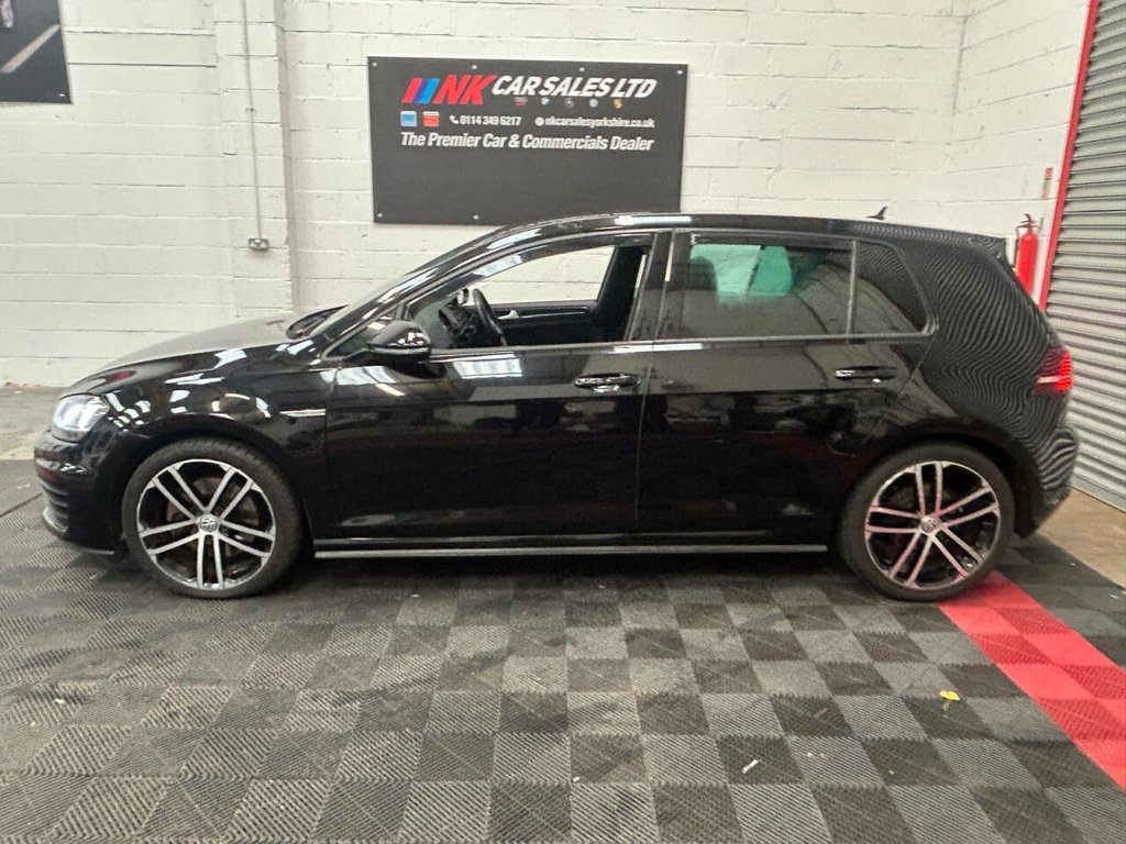 Used Volkswagen Golf 2016 for sale - 76367903: Photo 8