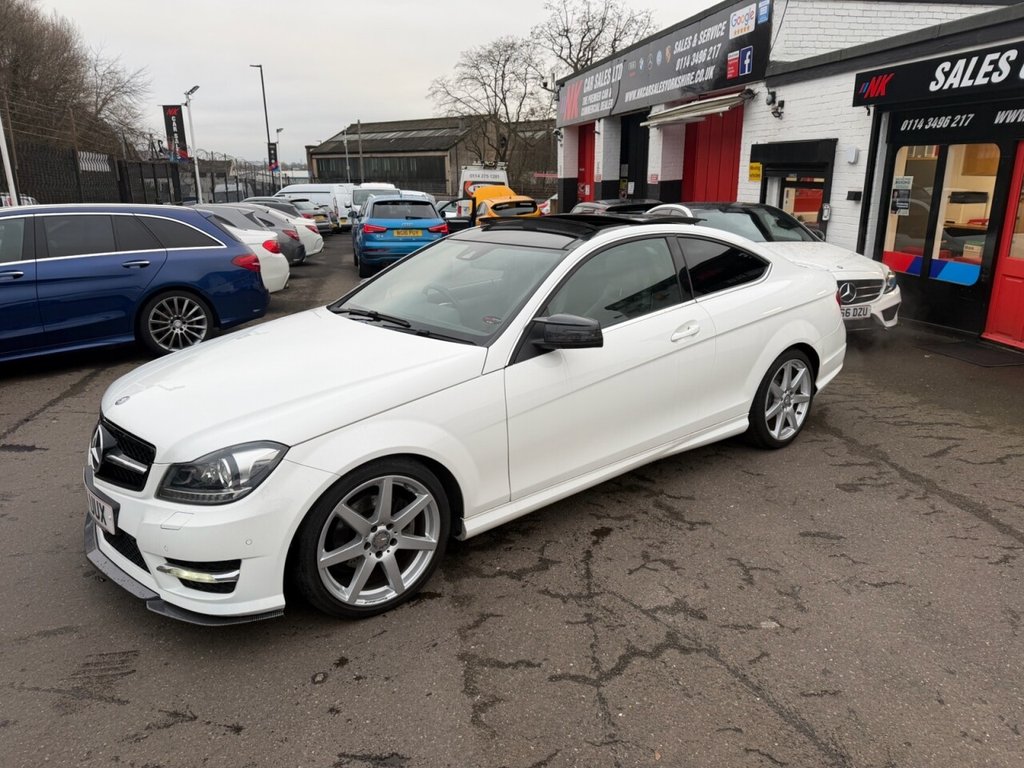 Used Mercedes-Benz C Class 2014 for sale - 77413402: Photo 4