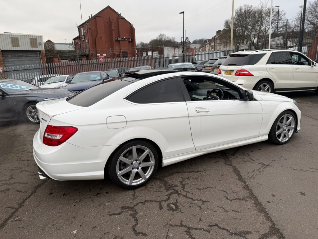 Used Mercedes-Benz C Class 2014 for sale - 77413402: Photo 9