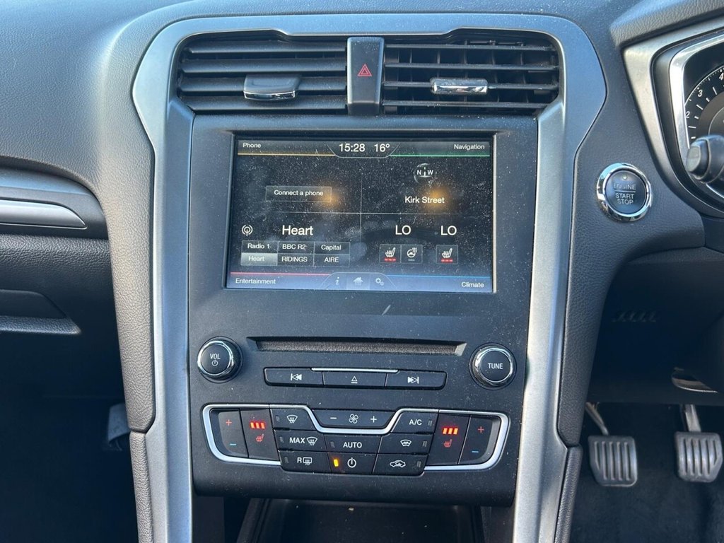 Used Ford Mondeo 2015 for sale - 78088427: Photo 4