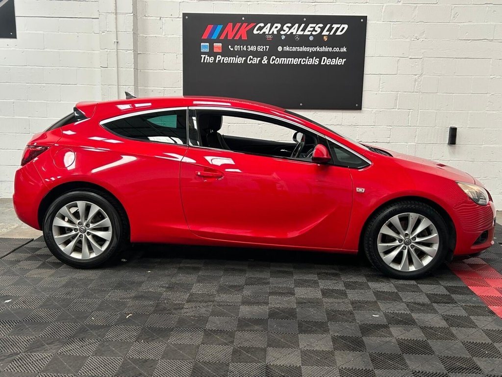 Used Vauxhall Astra GTC 2015 for sale - 76286076: Photo 3