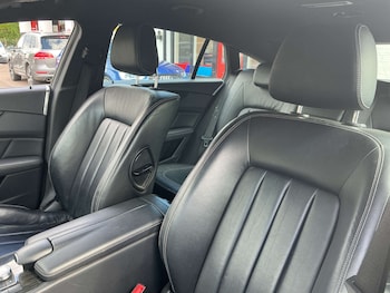 Used Mercedes-Benz CLS 2015 for sale - 78724389: Photo