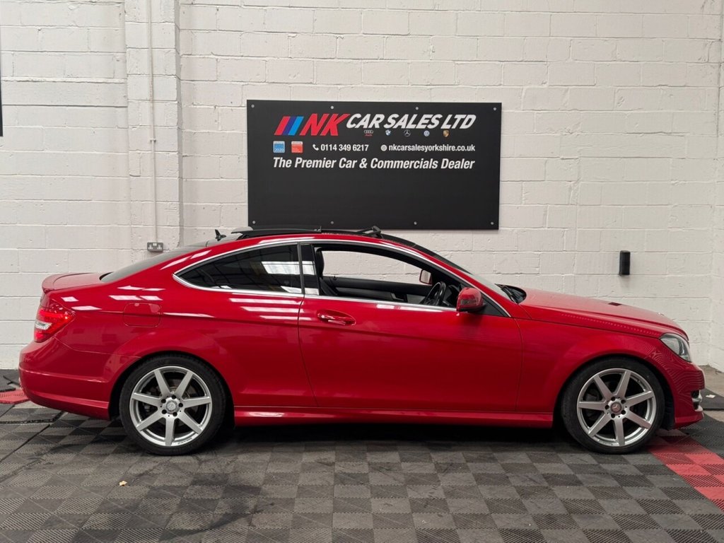 Used Mercedes-Benz C Class 2015 for sale - 76474568: Photo 4