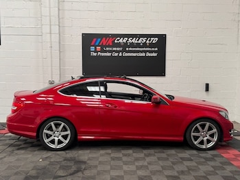 Used Mercedes-Benz C Class 2015 for sale - 76474568: Photo