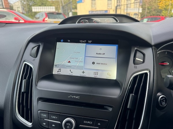 Used Ford Focus 2017 for sale - 76286066: Photo 5