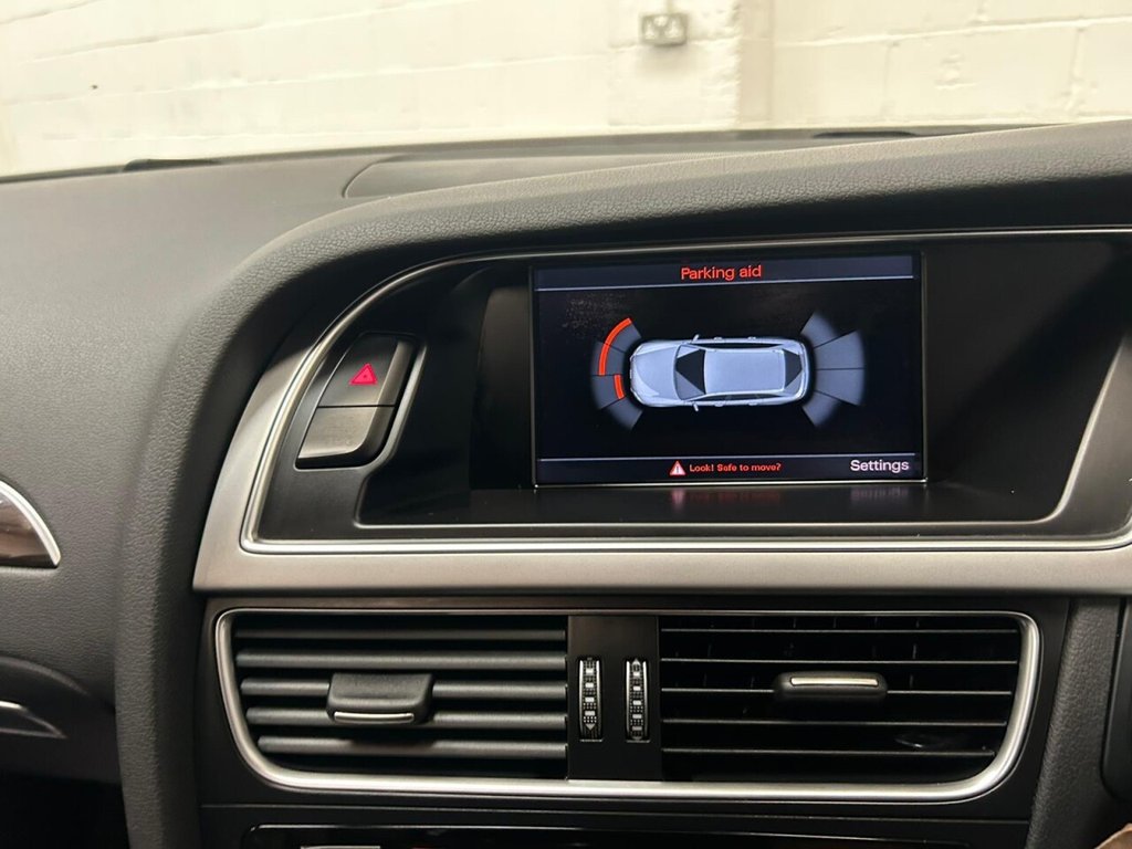 Used Audi A4 2014 for sale - 77636674: Photo 10