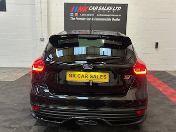 Used Ford Focus 2017 for sale - 76378484: Photo