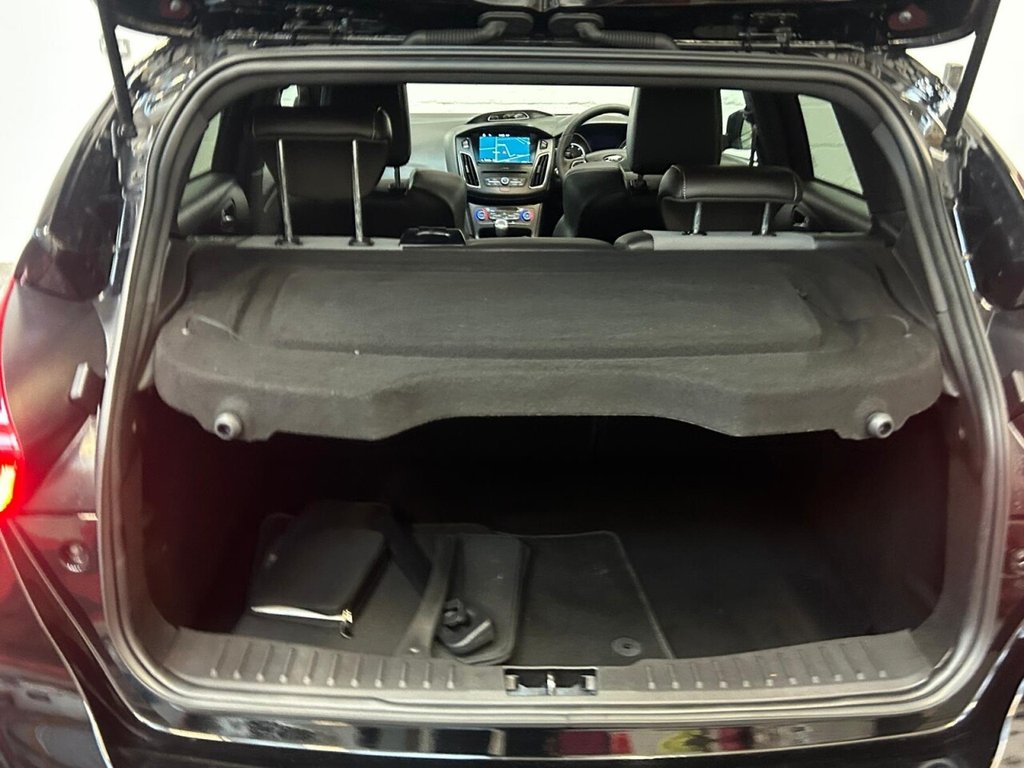 Used Ford Focus 2017 for sale - 76378484: Photo 9