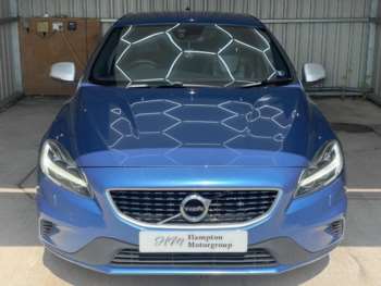 Used Volvo V40 2016 for sale - 74974795: Photo