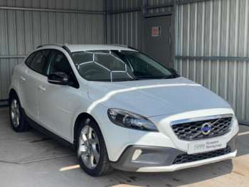 Used Volvo V40 Cross Country 2014 for sale - 74730292: Photo