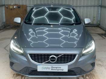 Used Volvo V40 2017 for sale - 74770213: Photo