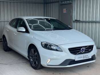 Used Volvo V40 2014 for sale - 74974764: Photo