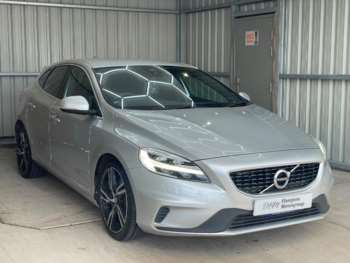 Used Volvo V40 2017 for sale - 75038900: Photo