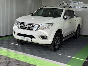 Used Nissan Navara 2018 for sale - 79145233: Photo