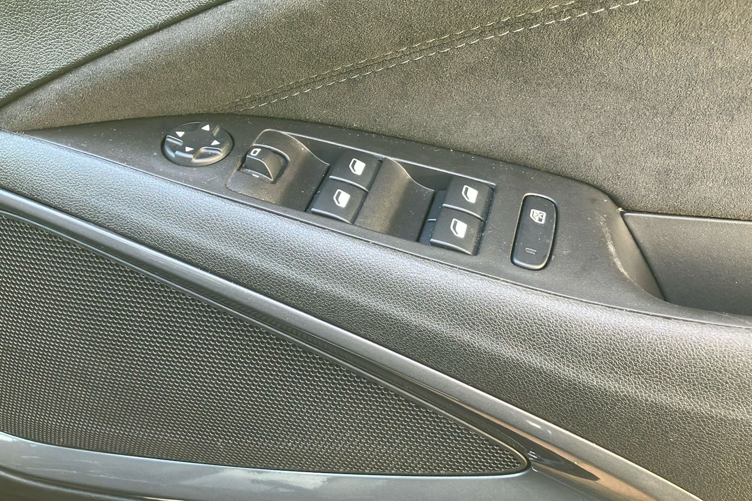 Used Vauxhall Crossland 2023 for sale - 77766225: Photo 18