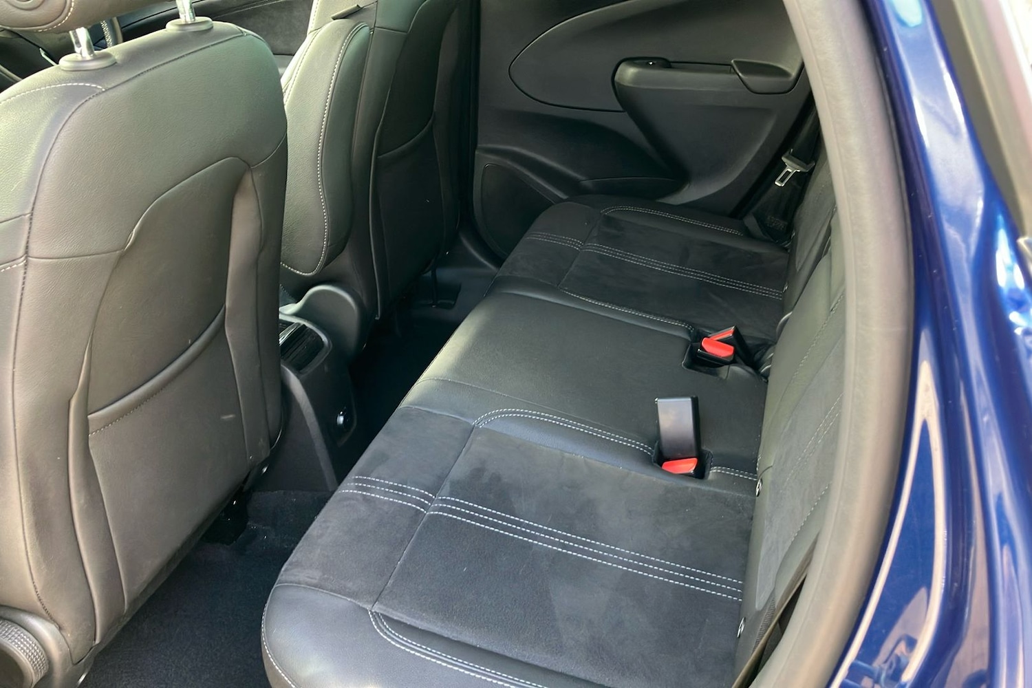 Used Vauxhall Crossland 2023 for sale - 77766225: Photo 5