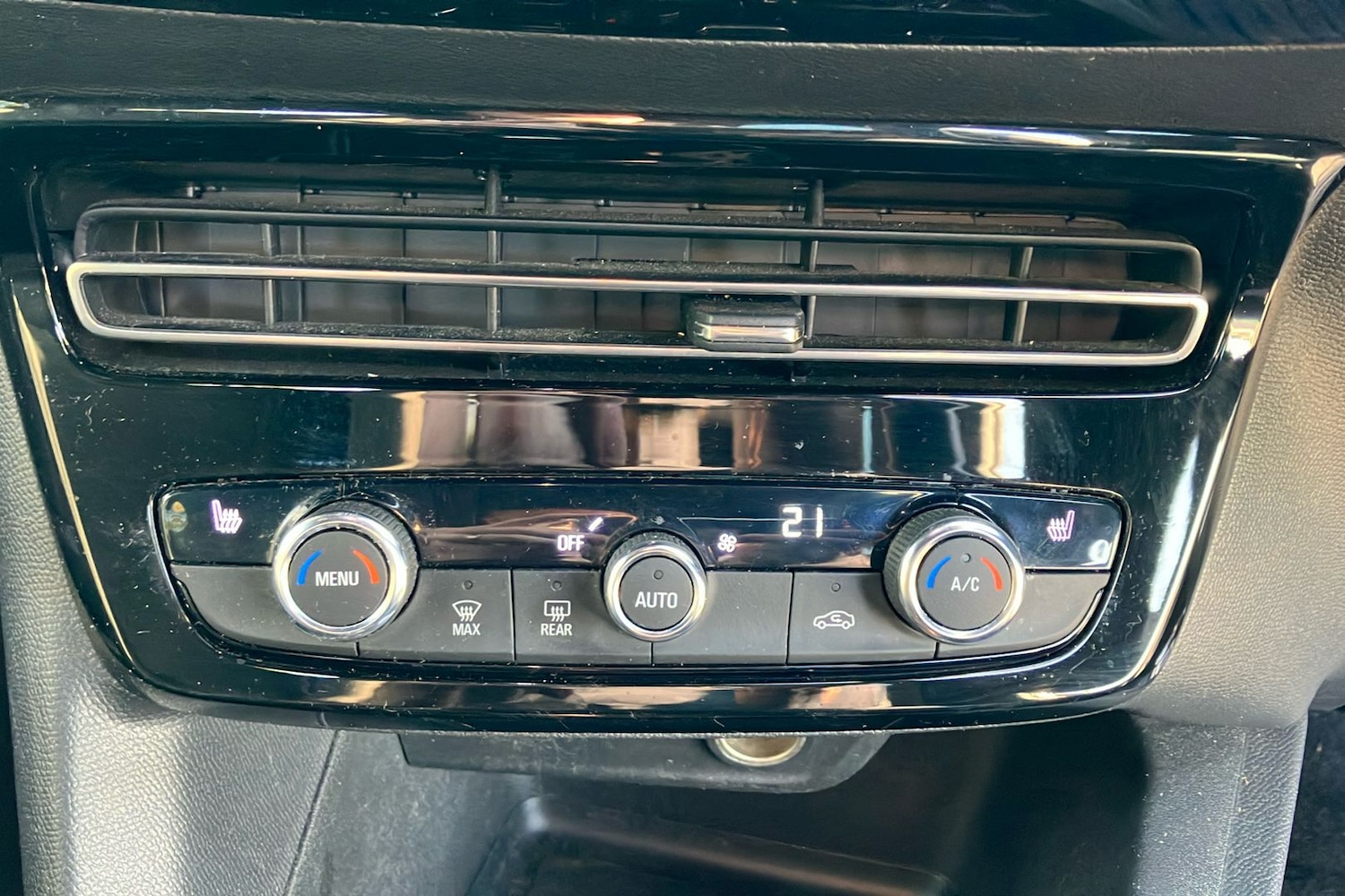 Used Vauxhall Mokka 2023 for sale - 78056877: Photo 40