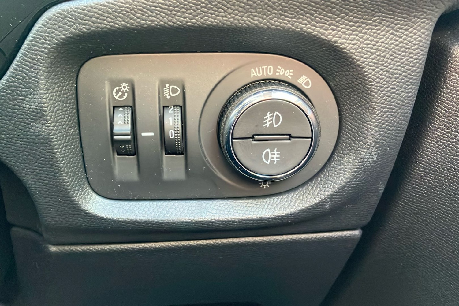 Used Vauxhall Corsa 2023 for sale - 77639974: Photo 21