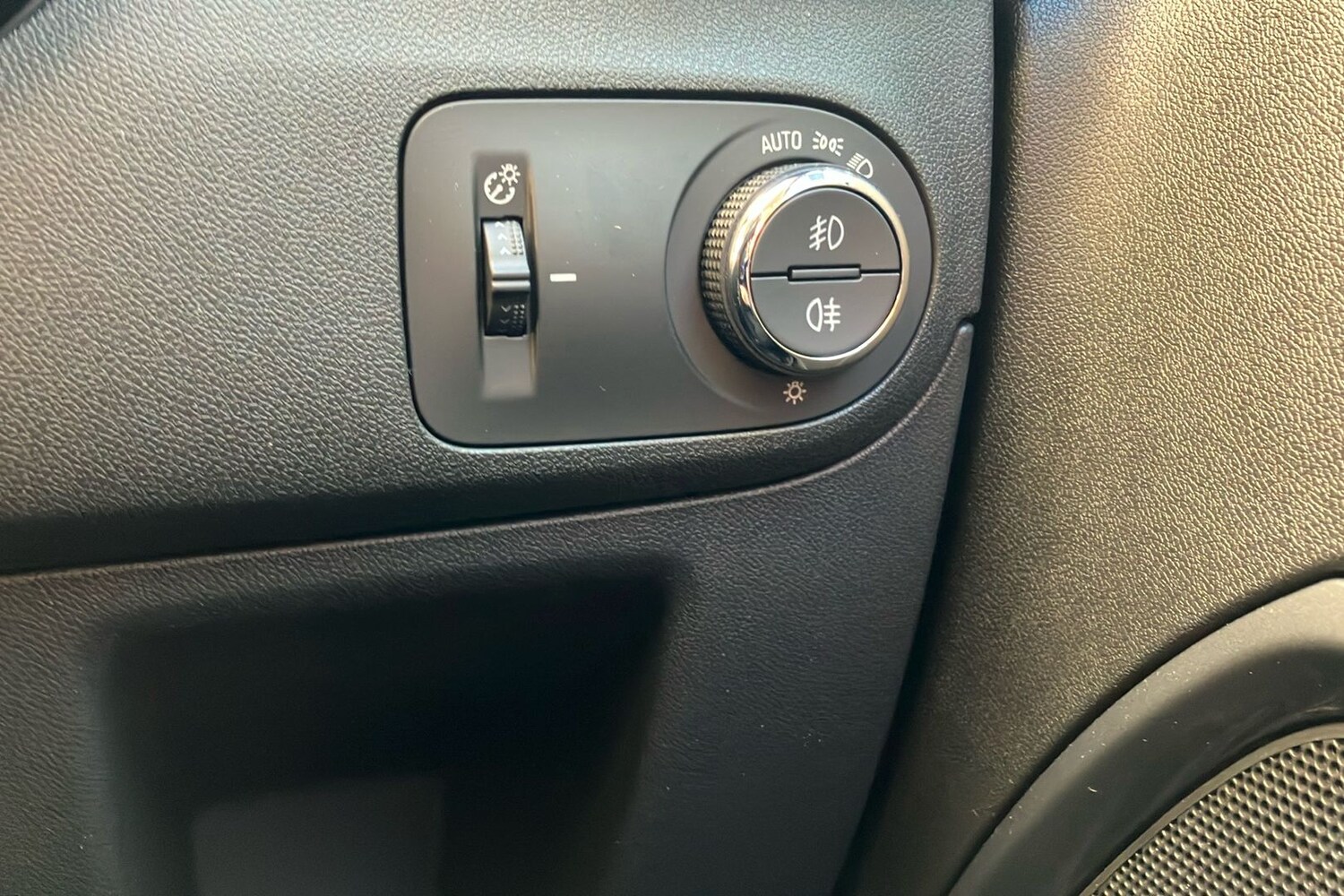 Used Vauxhall Crossland 2022 for sale - 76245897: Photo 21