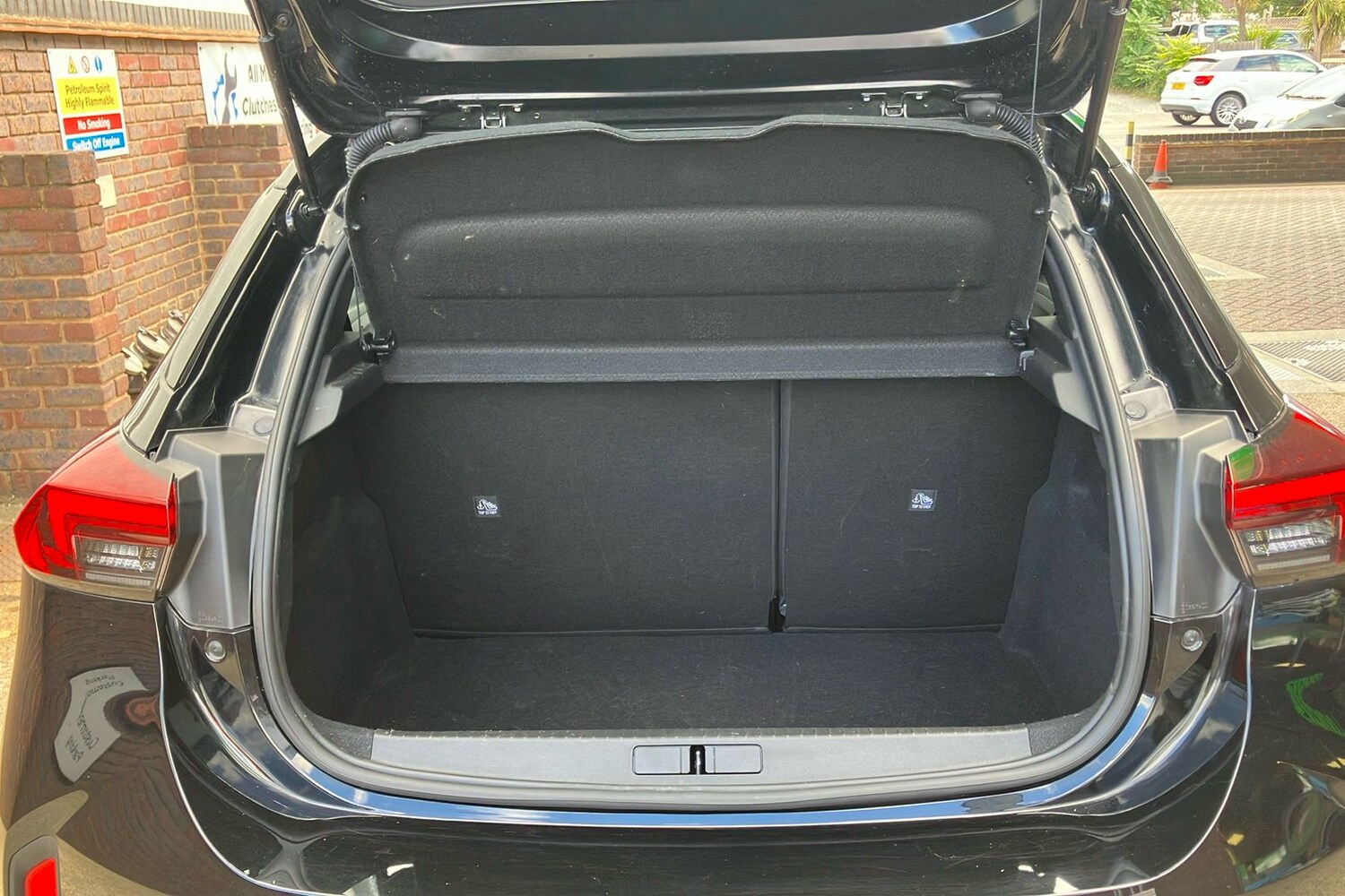 Vehicle 27