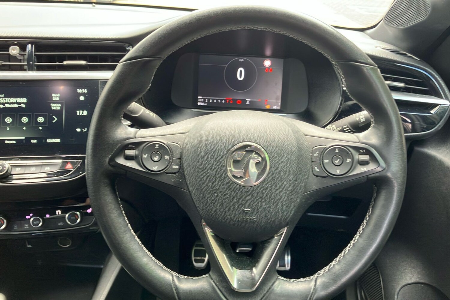 Vehicle 33
