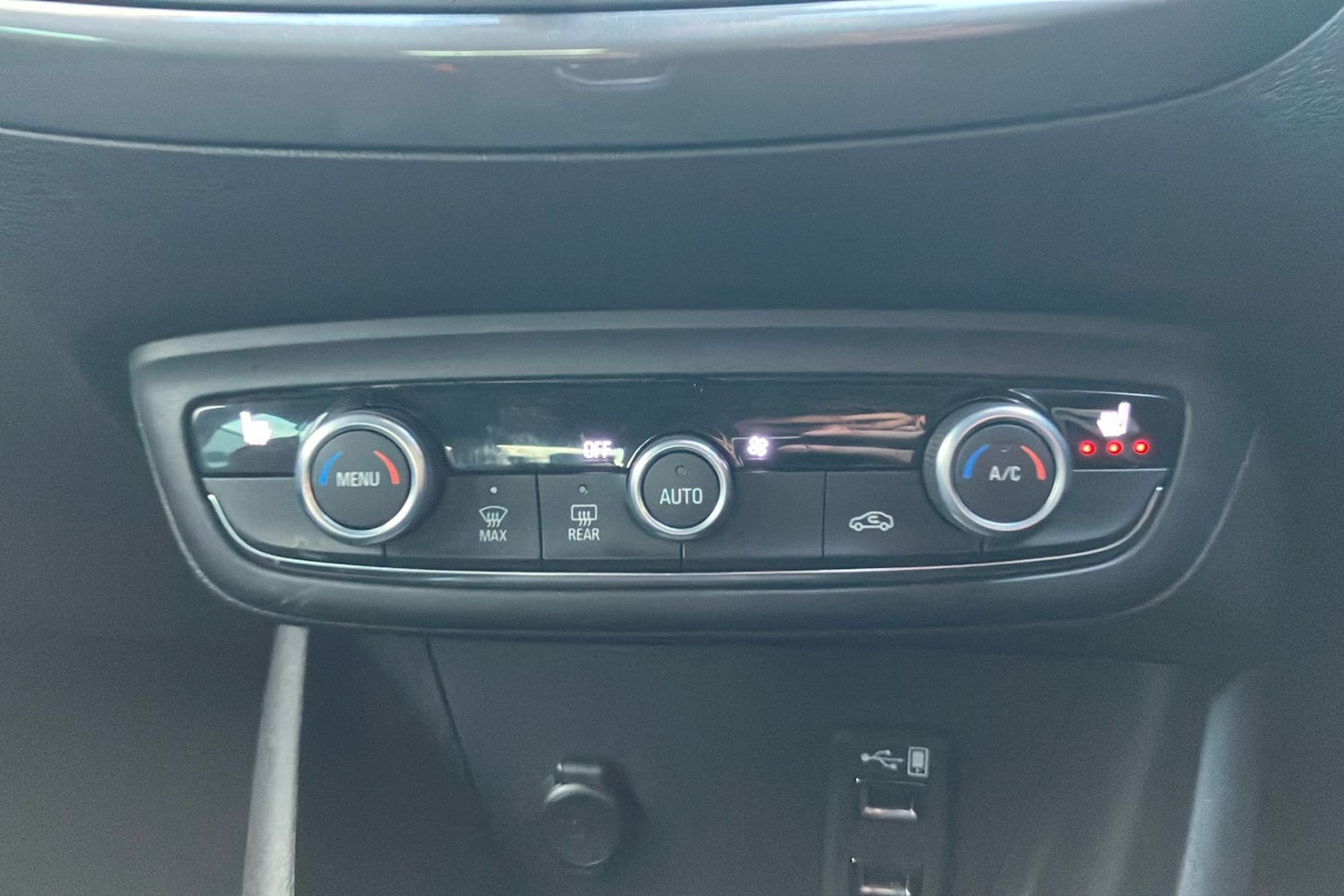 Used Vauxhall Crossland 2022 for sale - 76777887: Photo 15