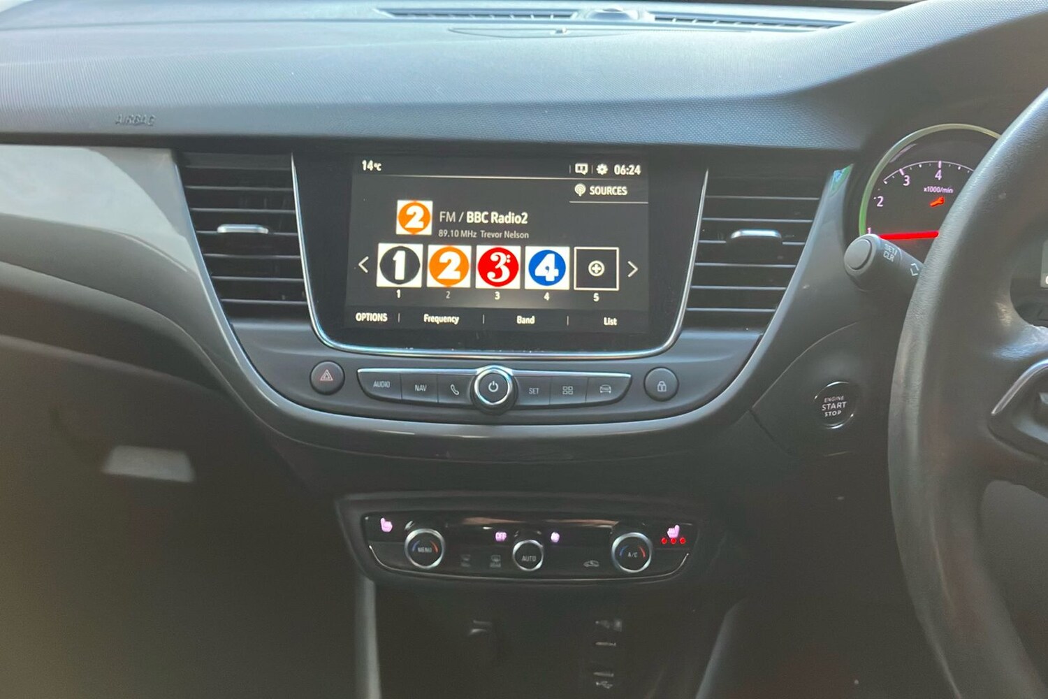 Used Vauxhall Crossland 2022 for sale - 76777887: Photo 25