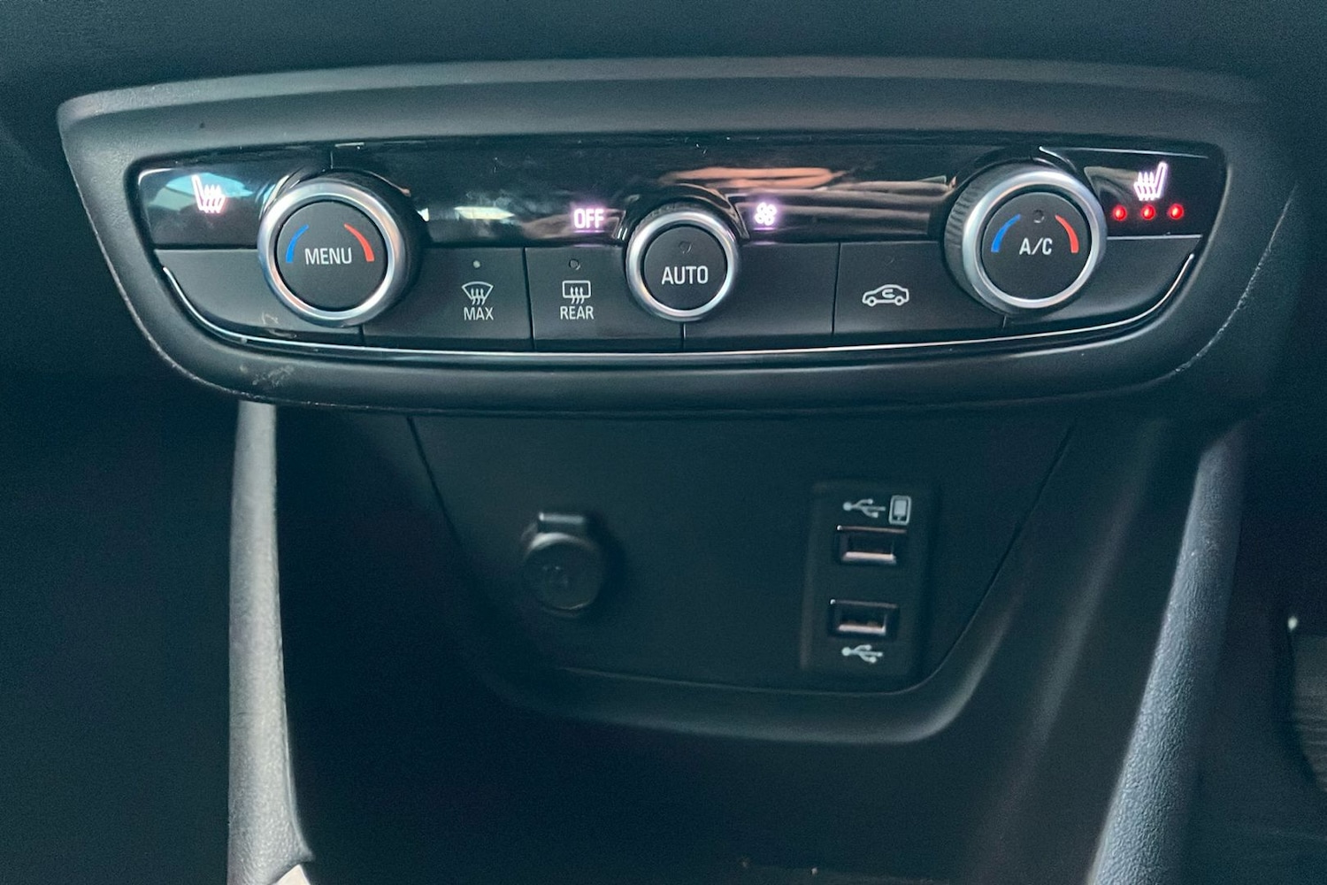 Used Vauxhall Crossland 2022 for sale - 76777887: Photo 40