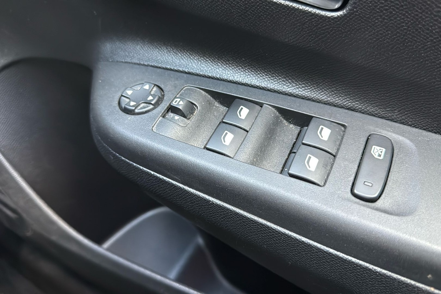 Used Vauxhall Corsa 2022 for sale - 76905902: Photo 18