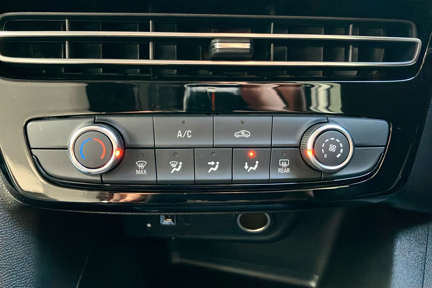 Used Vauxhall Mokka 2024 for sale - 76655716: Photo 15