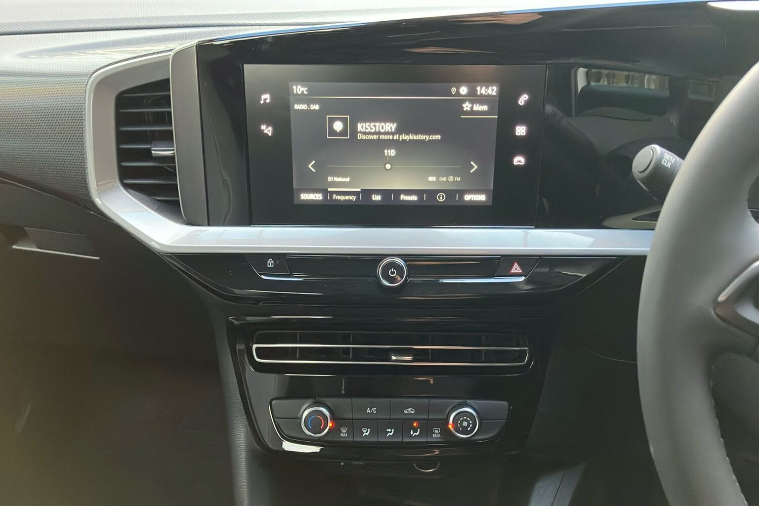 Used Vauxhall Mokka 2024 for sale - 76655716: Photo 25