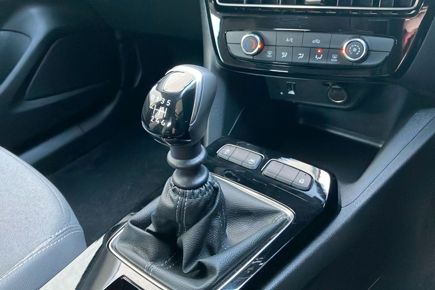 Used Vauxhall Mokka 2024 for sale - 76655716: Photo 38