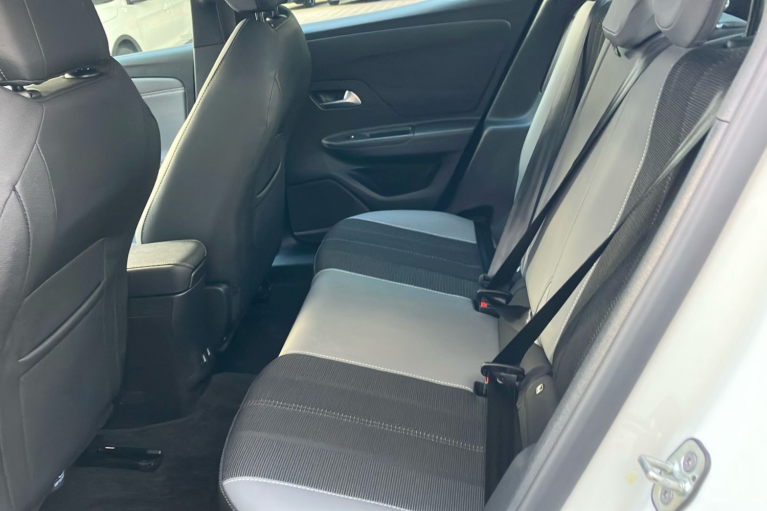 Used Vauxhall Mokka 2024 for sale - 76655716: Photo 5